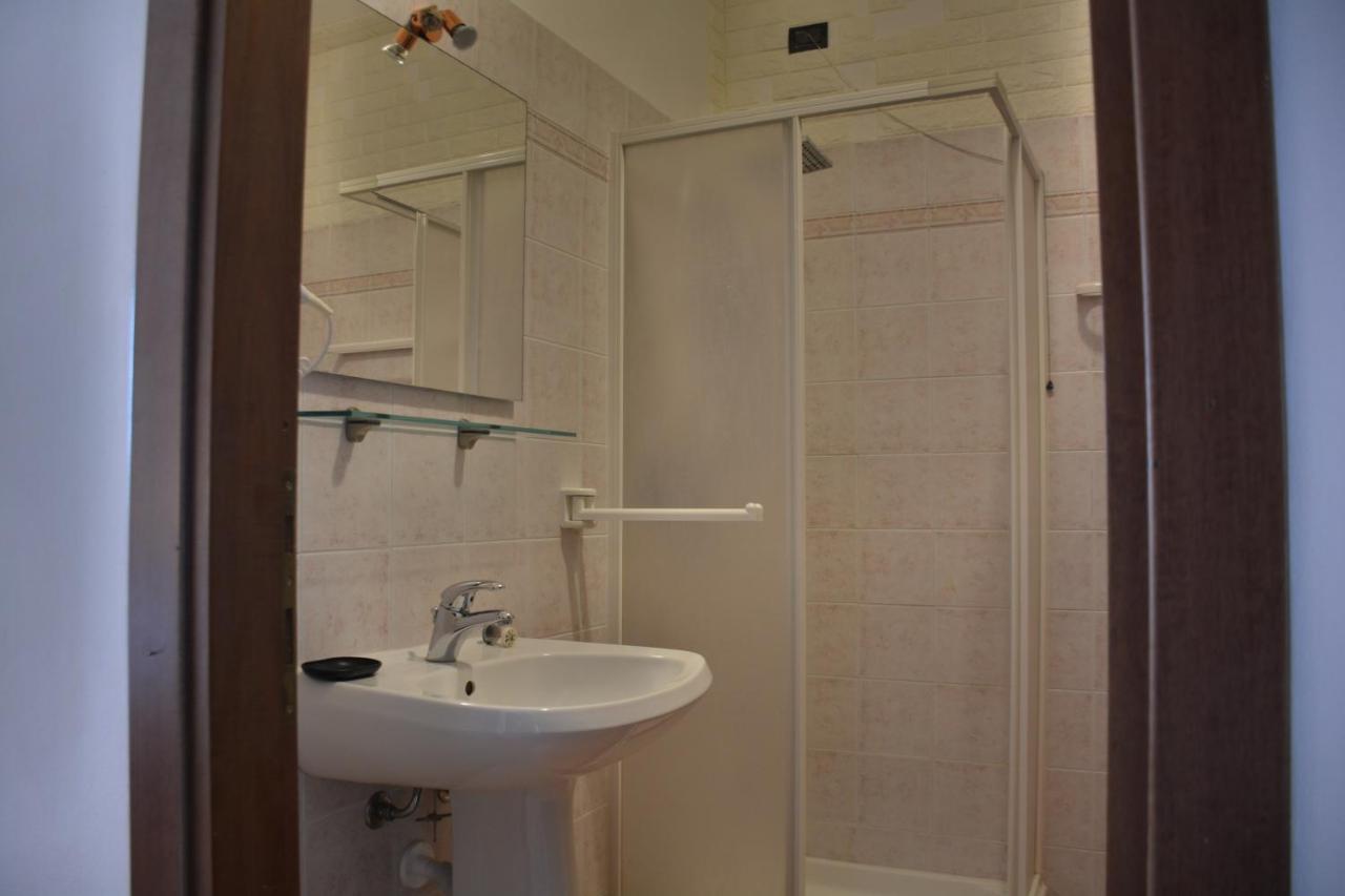 ריפרבלה Hotel Villa Paradiso מראה חיצוני תמונה