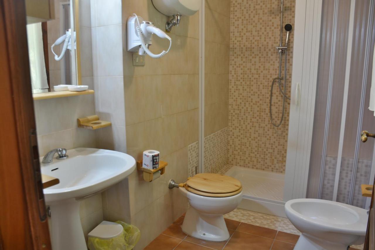 ריפרבלה Hotel Villa Paradiso מראה חיצוני תמונה